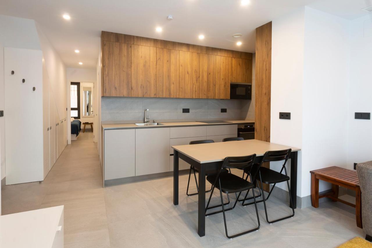 Apartamentos Bajeles Sevilla Urban Kültér fotó
