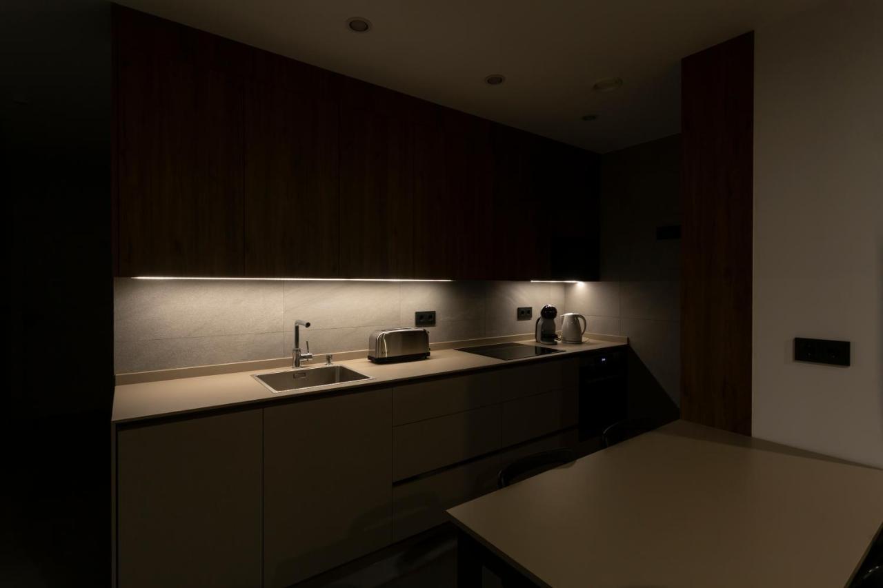 Apartamentos Bajeles Sevilla Urban Kültér fotó