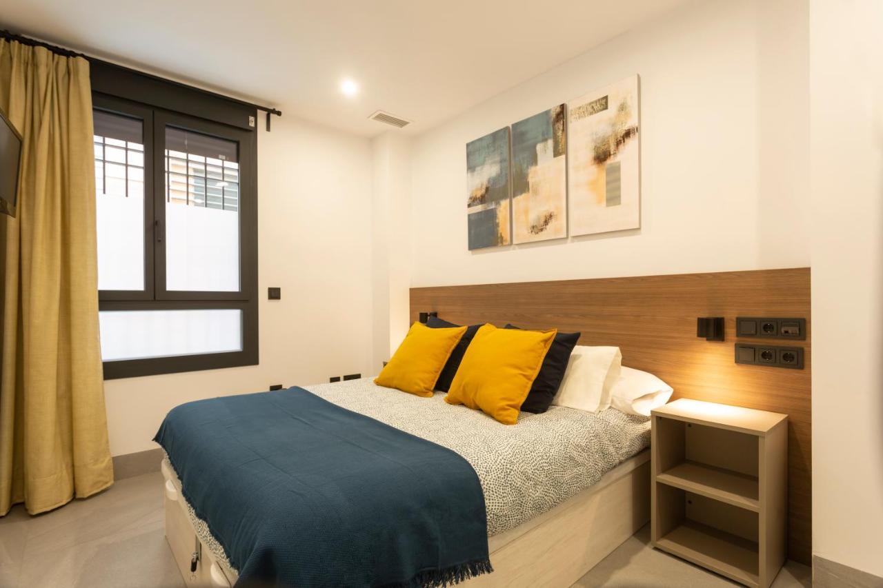 Apartamentos Bajeles Sevilla Urban Kültér fotó