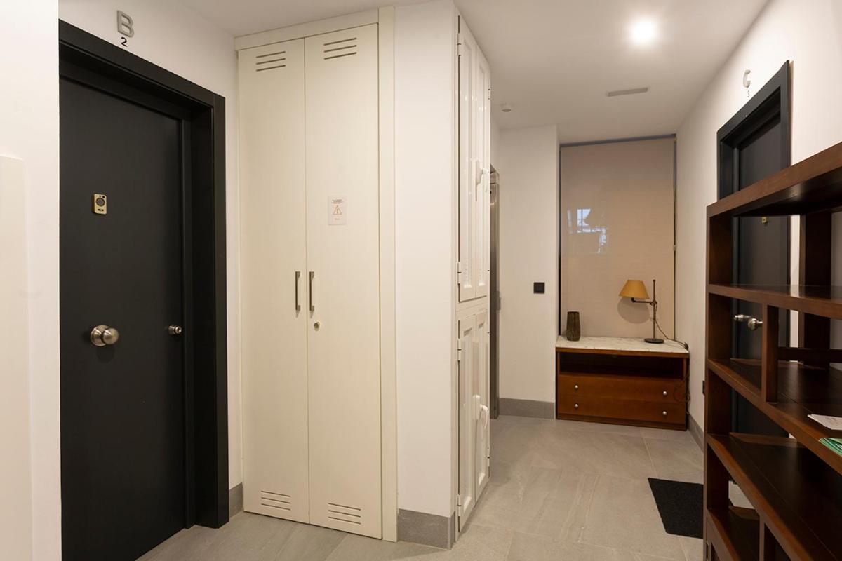 Apartamentos Bajeles Sevilla Urban Kültér fotó